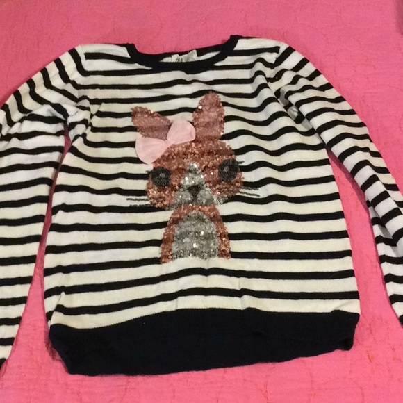 Sweater - Picture 1 of 1